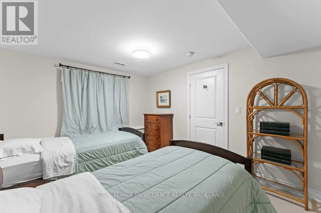 1415 STONERIDGE DRIVE