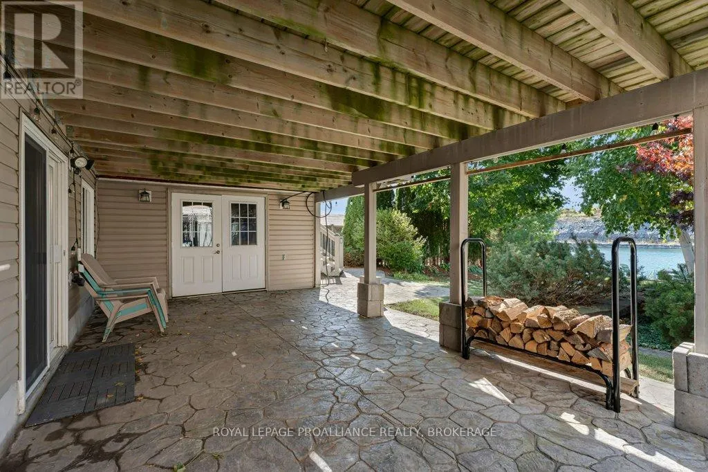 1415 STONERIDGE DRIVE