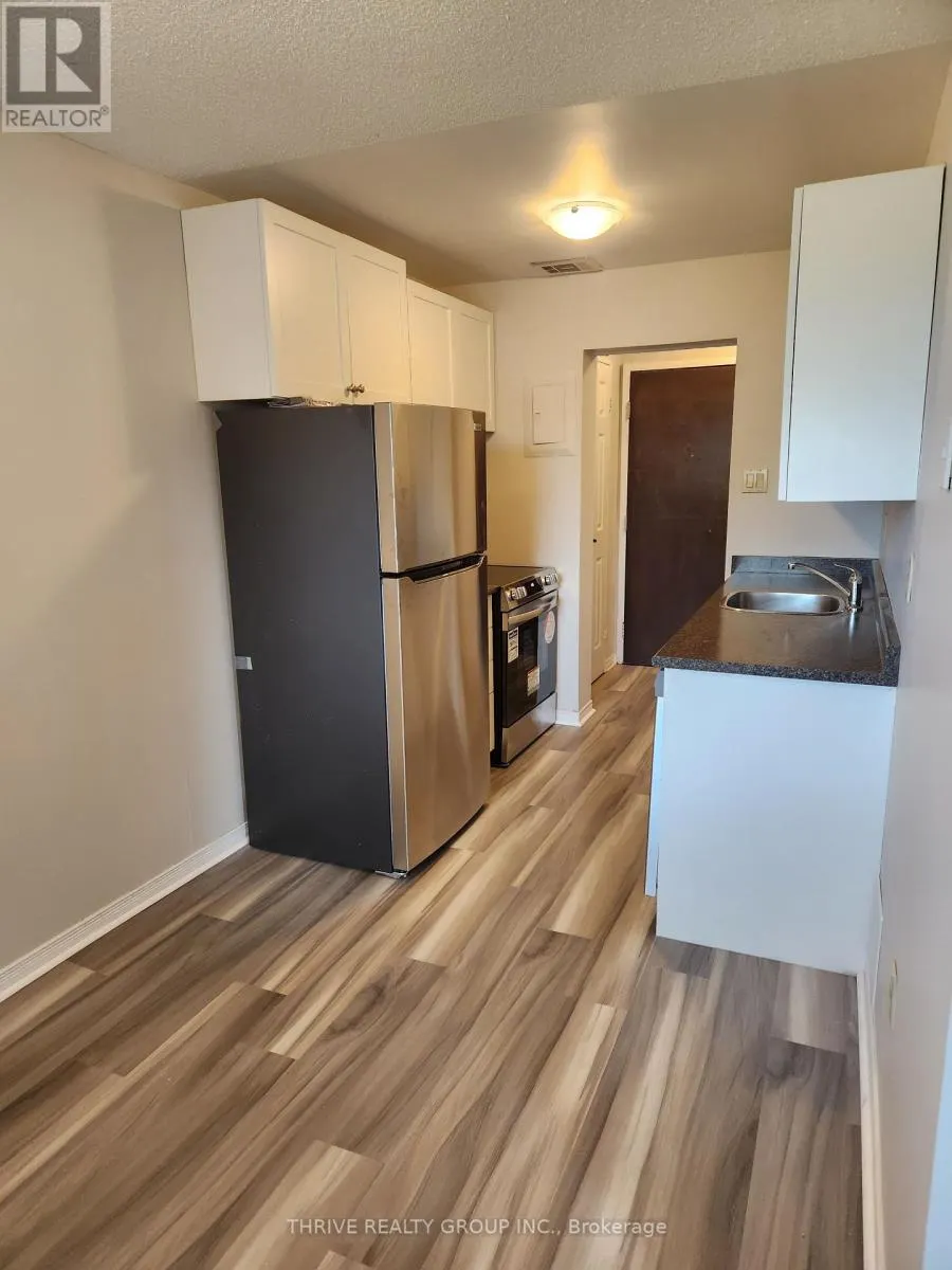 101 - 1100 JALNA BOULEVARD, #101
