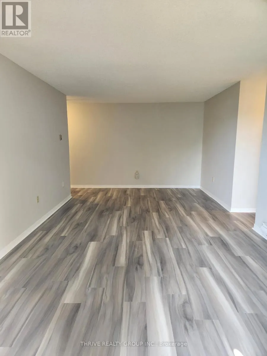 101 - 1100 JALNA BOULEVARD, #101