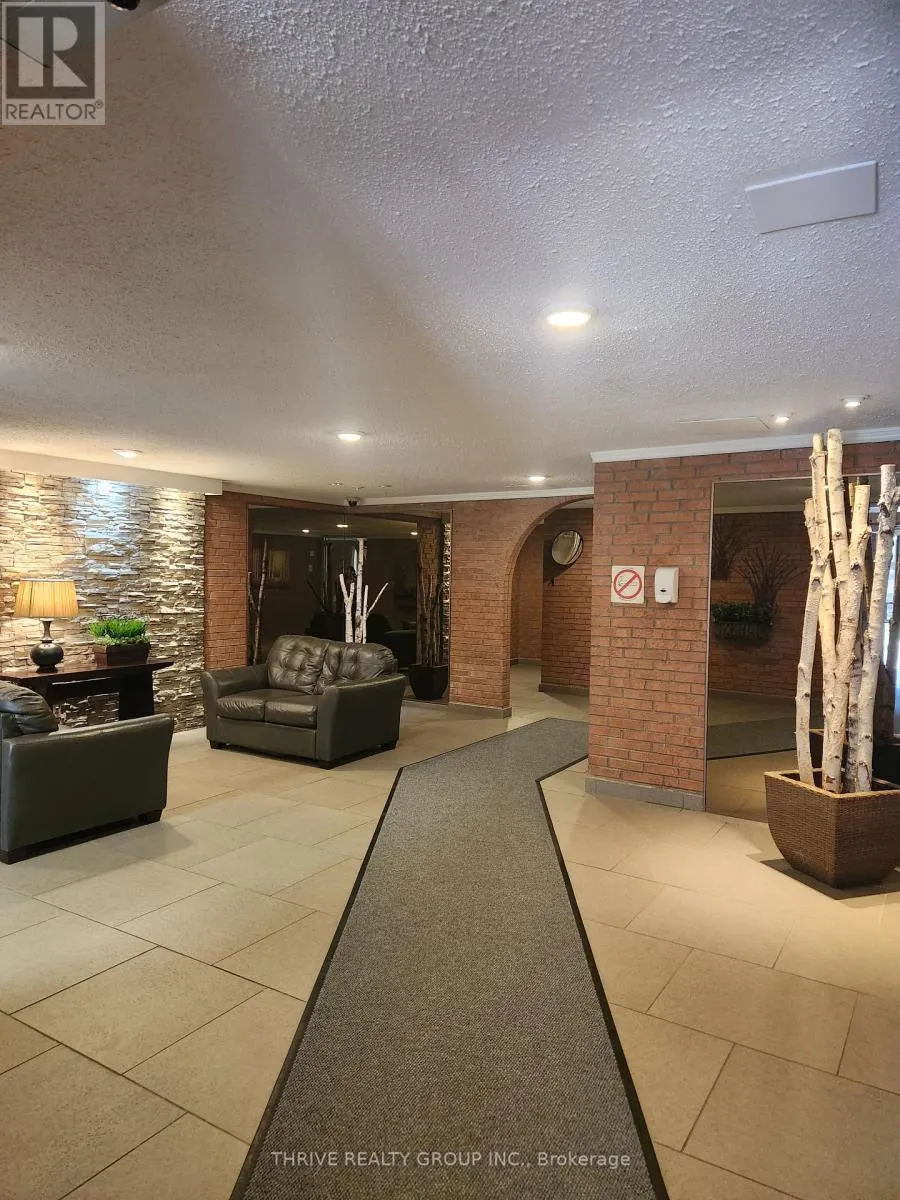 101 - 1100 JALNA BOULEVARD, #101