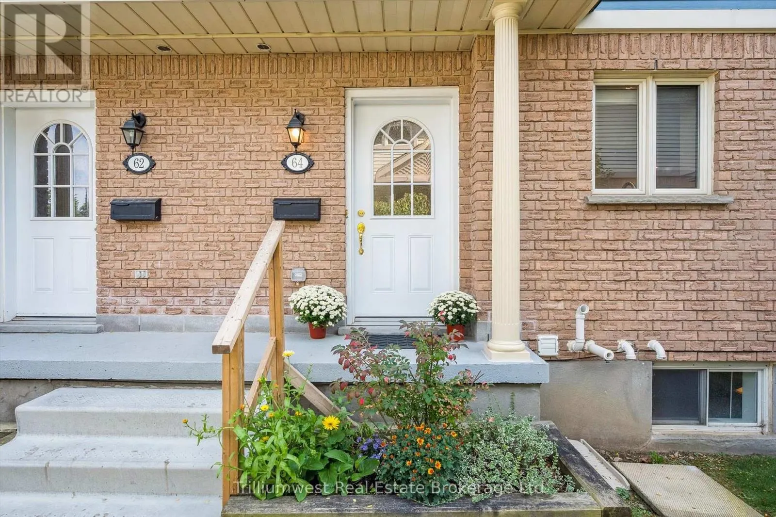 64 - 941 GORDON STREET, #64