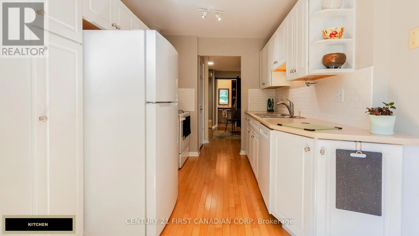 210 - 1180 COMMISSIONERS ROAD W, #210