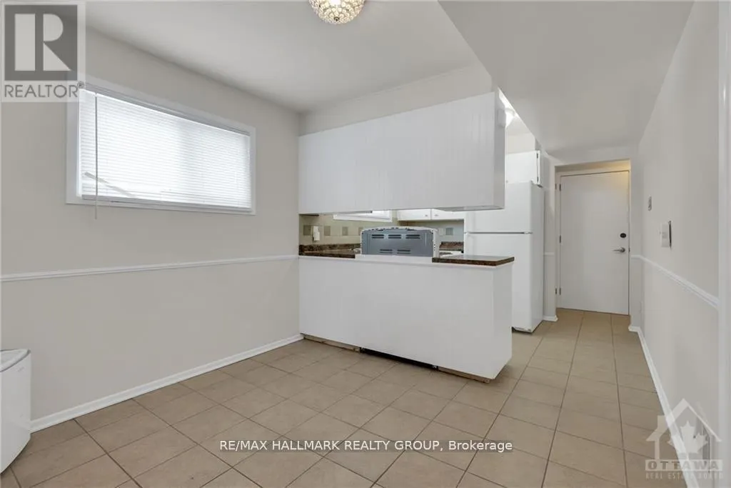 280 ST DENIS STREET
