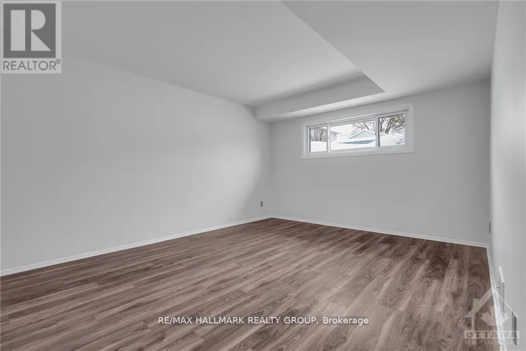 280 ST DENIS STREET