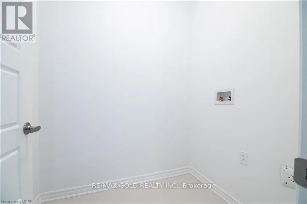 185 FORESTWALK STREET