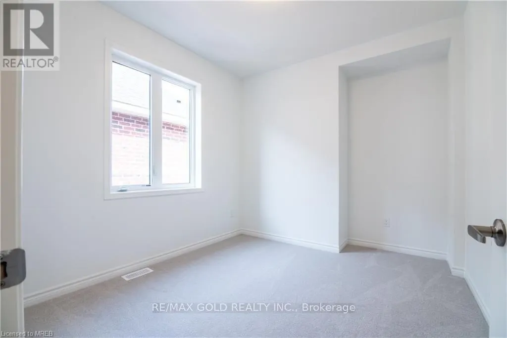 185 FORESTWALK STREET