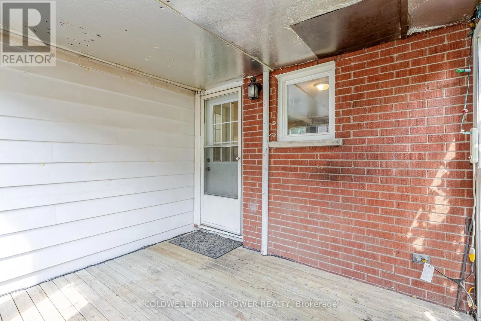 38 LINWOOD STREET