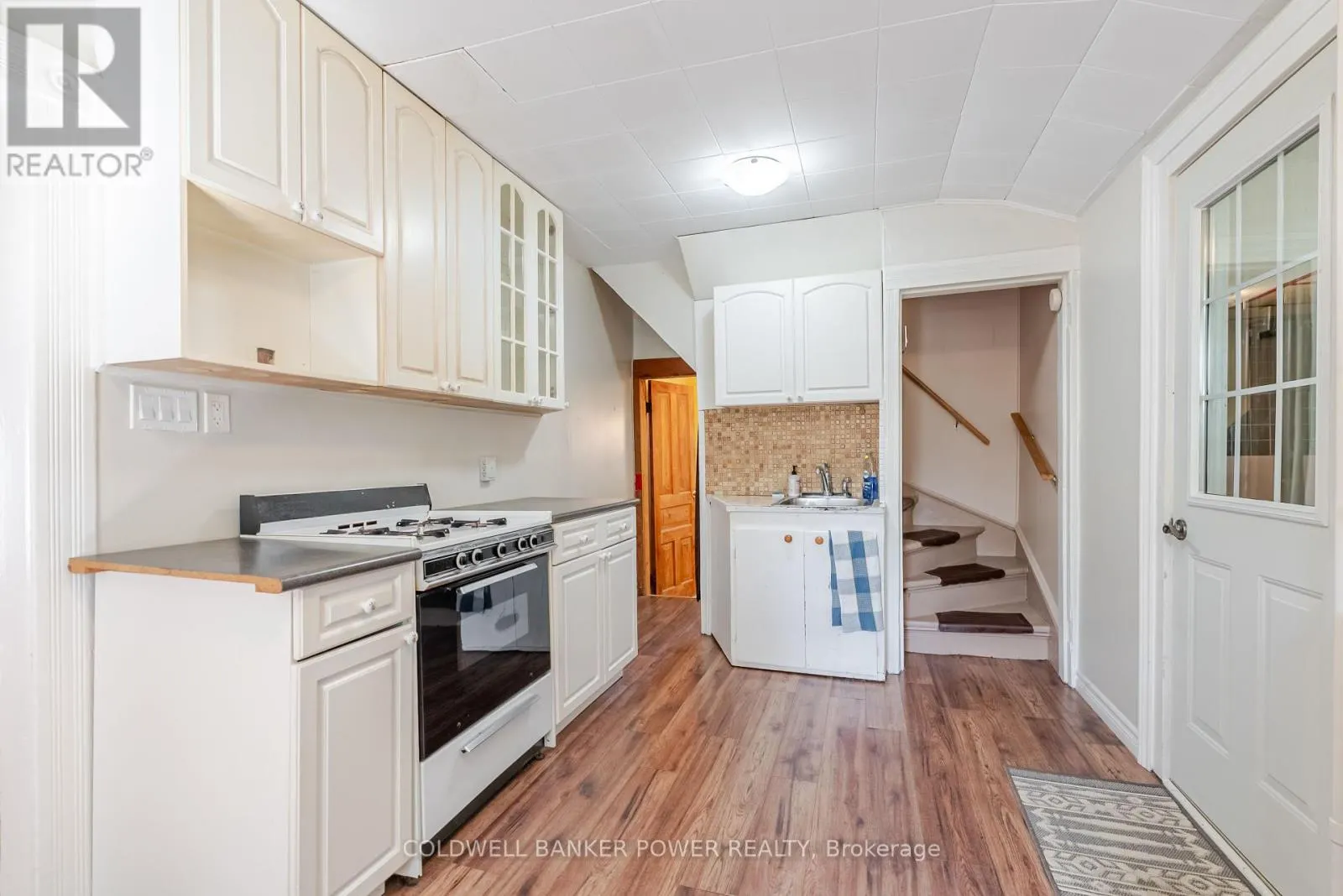 38 LINWOOD STREET