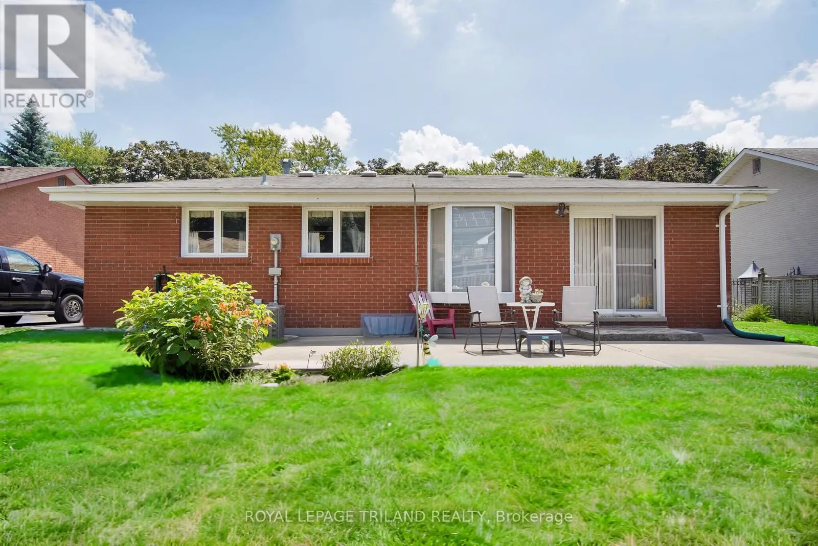 744 DALKEITH AVENUE
