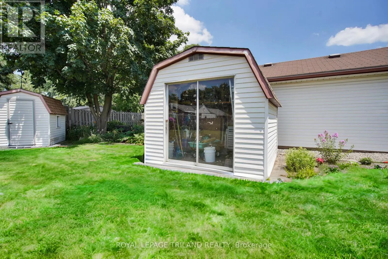 744 DALKEITH AVENUE
