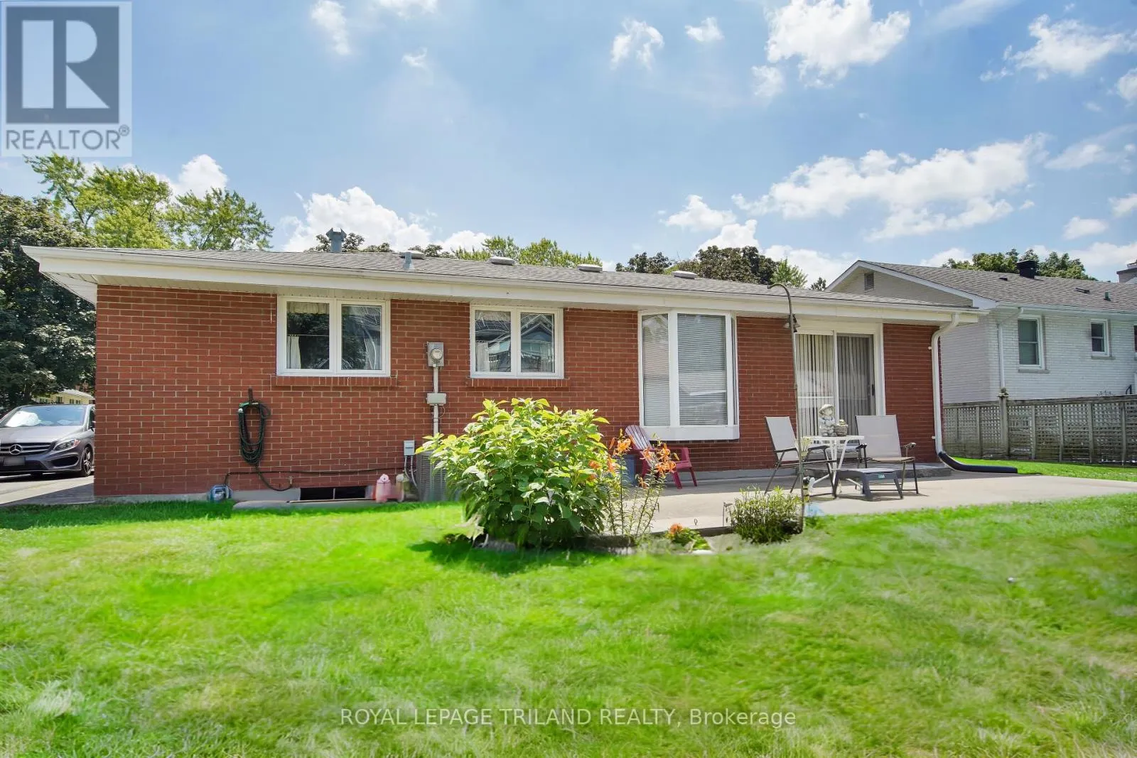 744 DALKEITH AVENUE