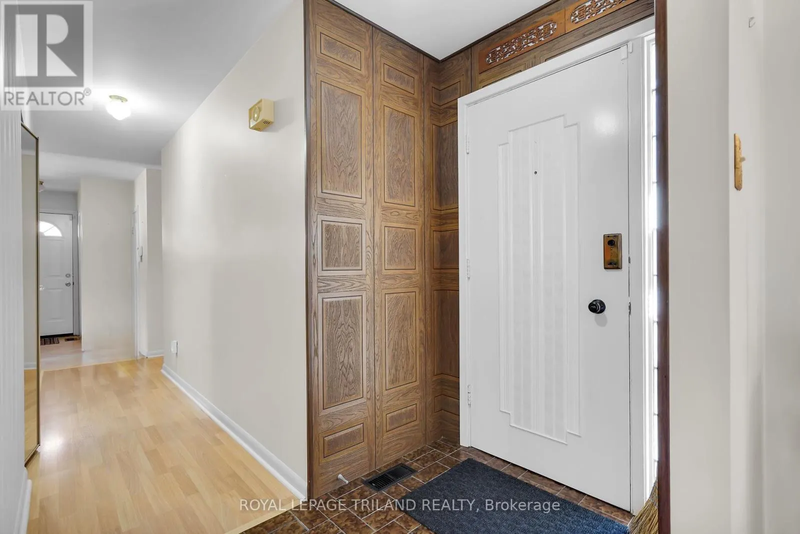 744 DALKEITH AVENUE