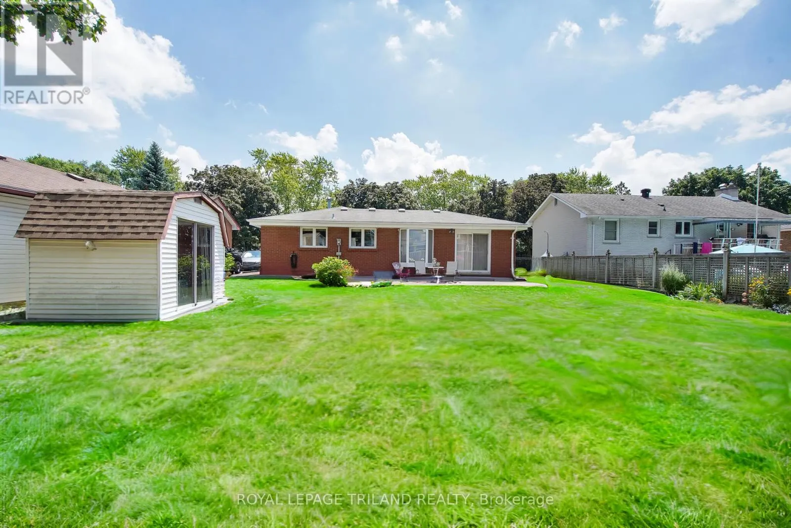 744 DALKEITH AVENUE