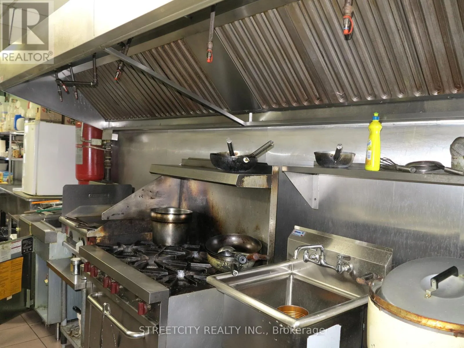 C - 330 WELLINGTON ROAD, #C