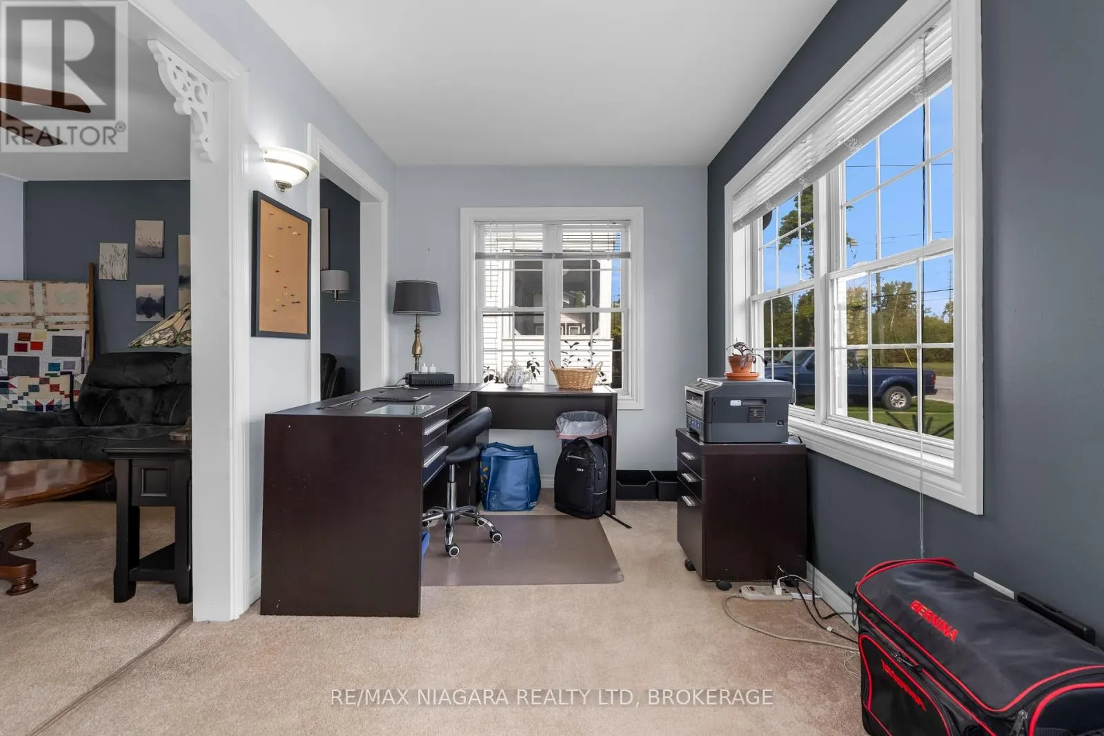 351 CRESCENT ROAD W