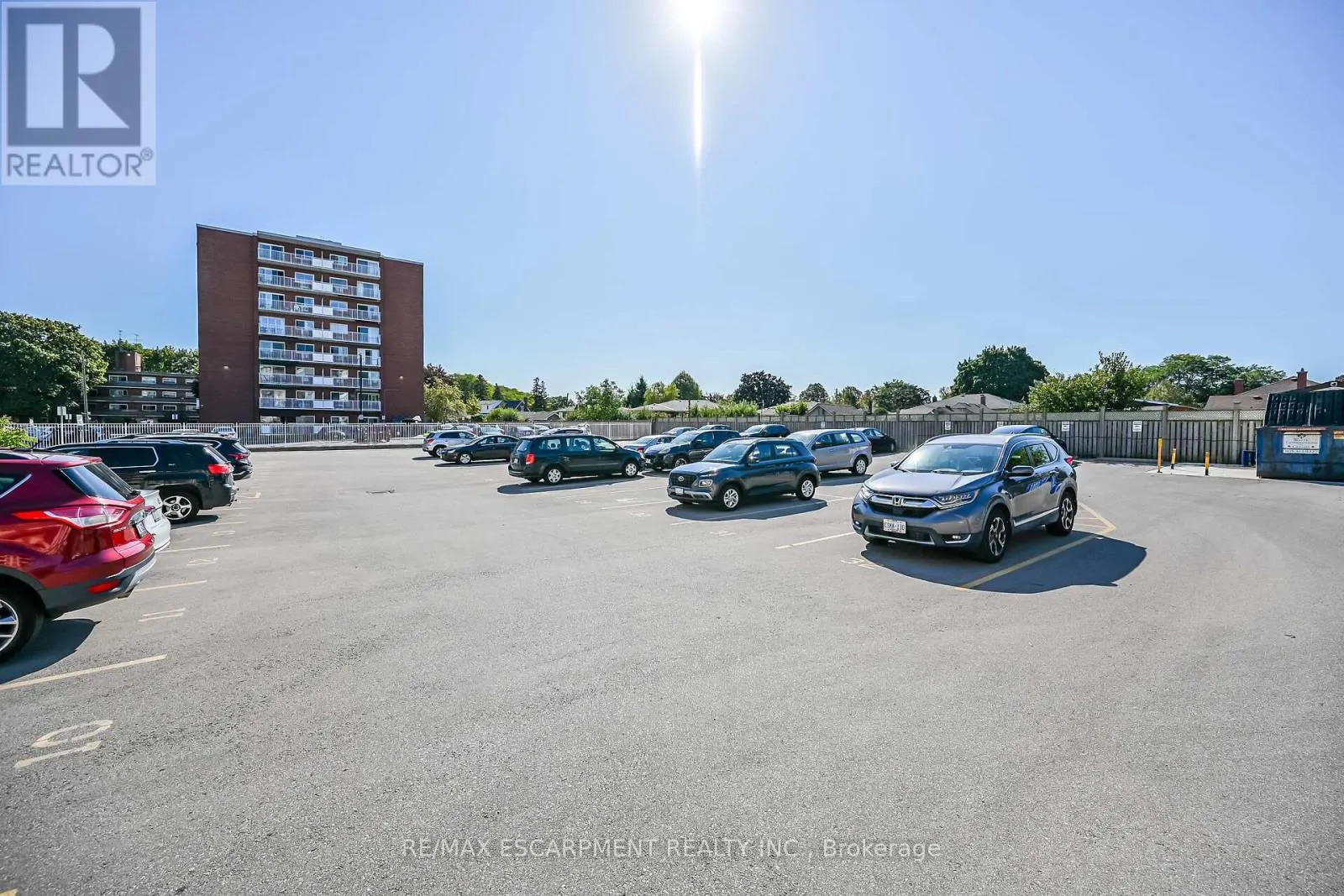 404 - 510 QUEENSTON ROAD