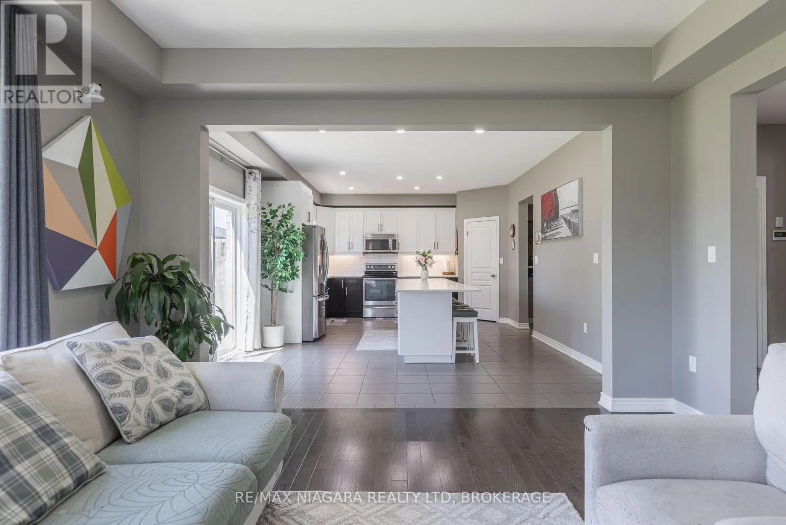 6212 SAM IORFIDA DRIVE