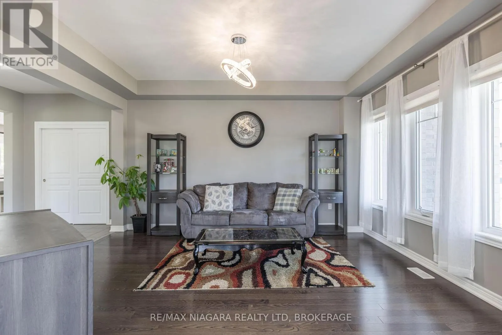 6212 SAM IORFIDA DRIVE