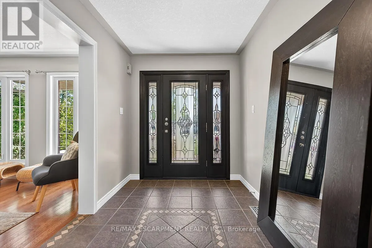 43 CLAYMORE CRESCENT