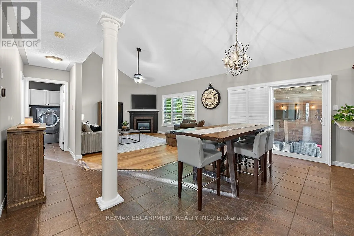 43 CLAYMORE CRESCENT