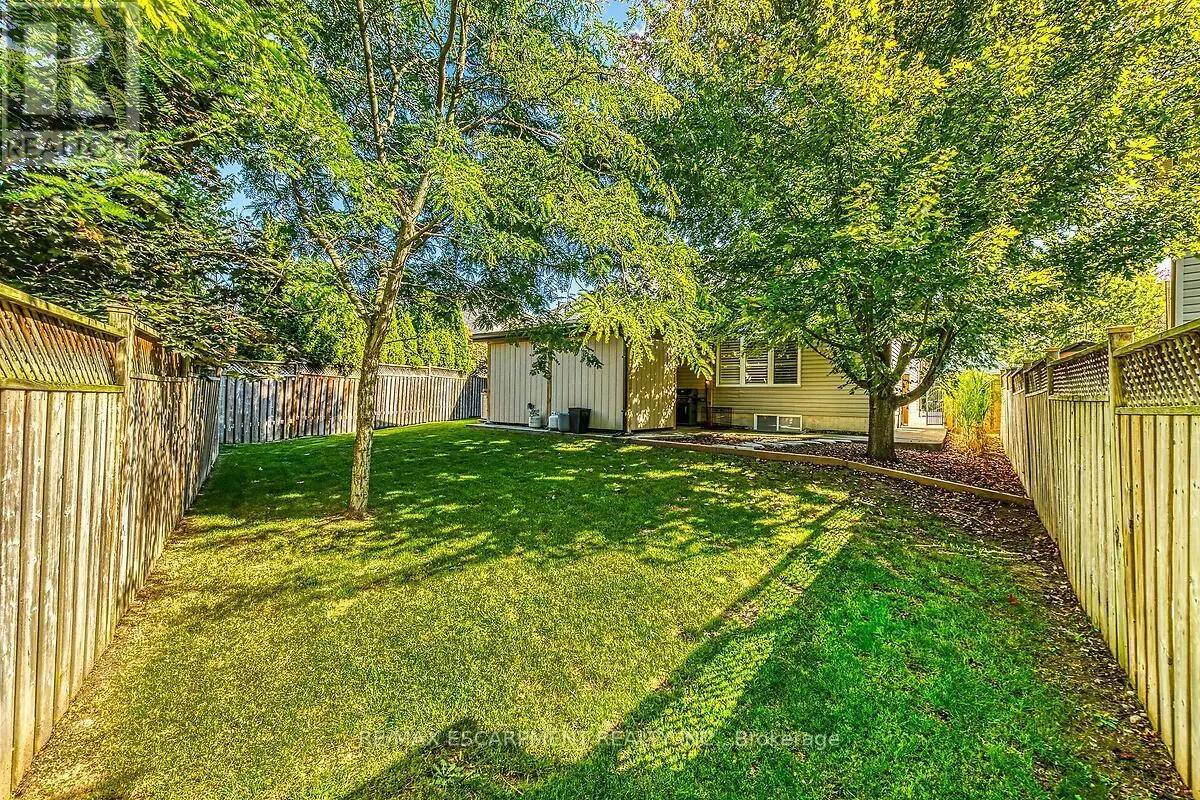 43 CLAYMORE CRESCENT