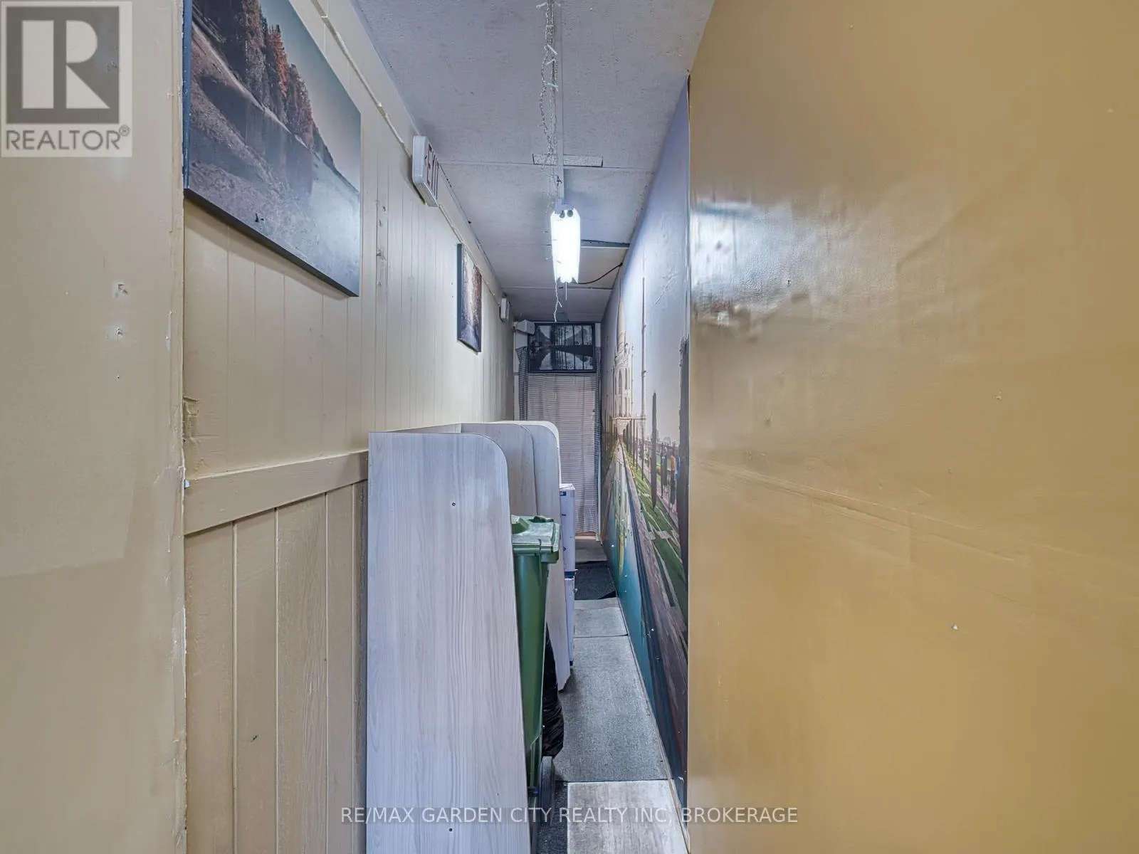 43 GENEVA STREET
