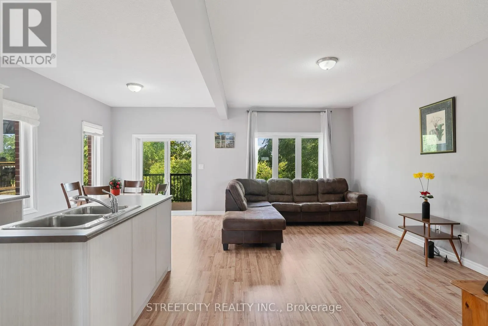 69 YVONNE CRESCENT