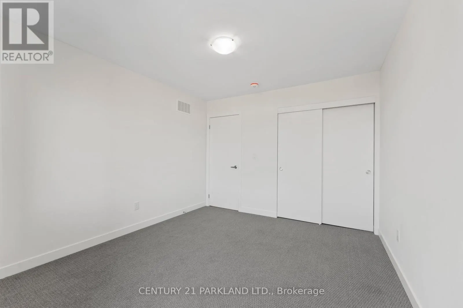 #3 - 160 DENSMORE ROAD
