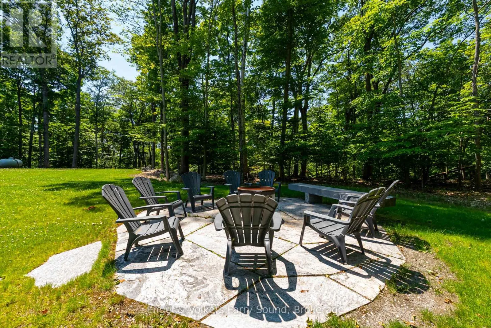 15 CARLING COVE DRIVE