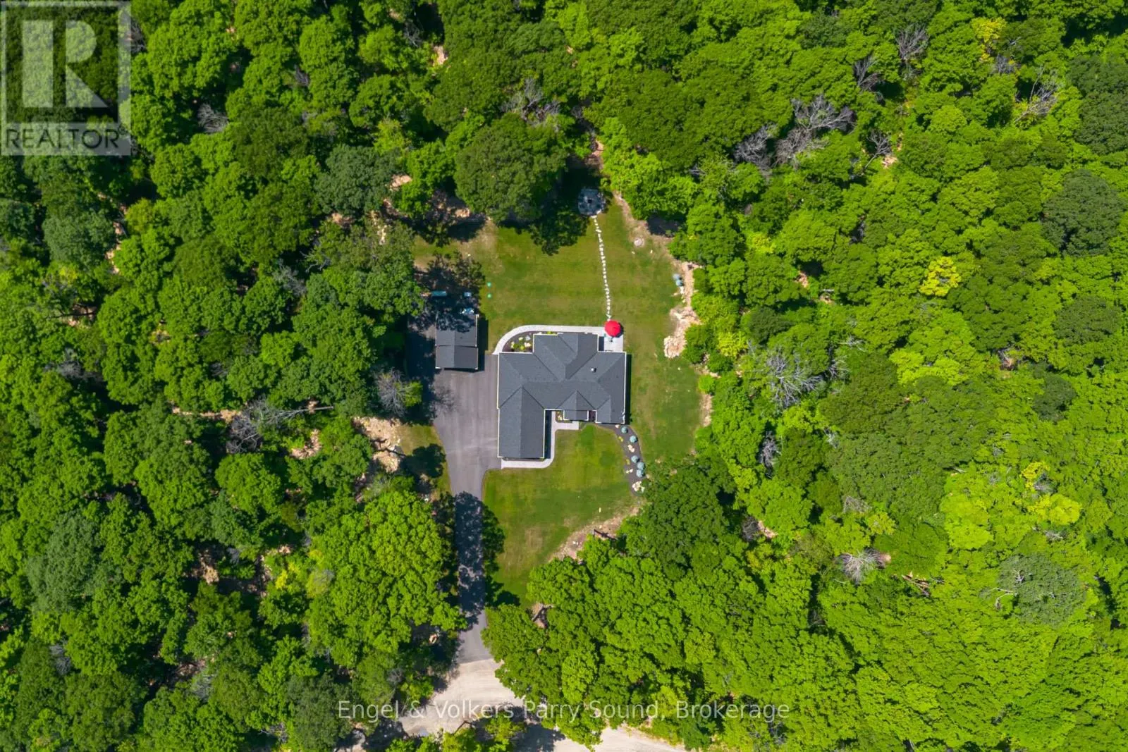 15 CARLING COVE DRIVE
