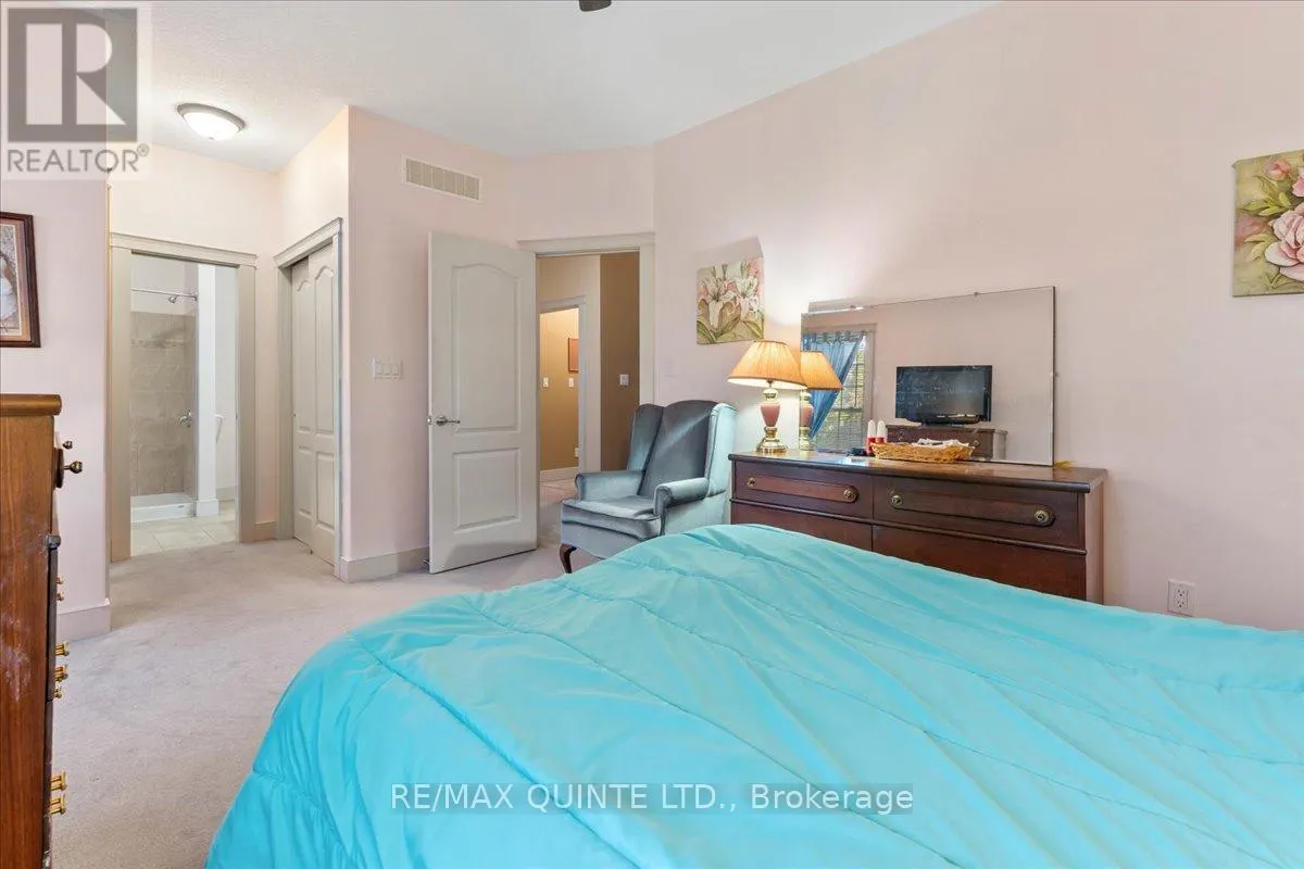 23 - 1 ROSEMARY COURT, #23