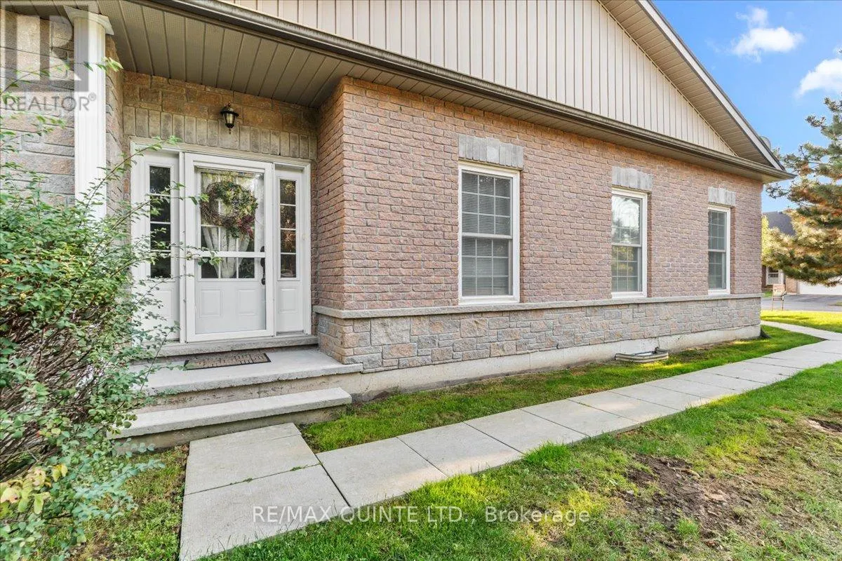 23 - 1 ROSEMARY COURT, #23