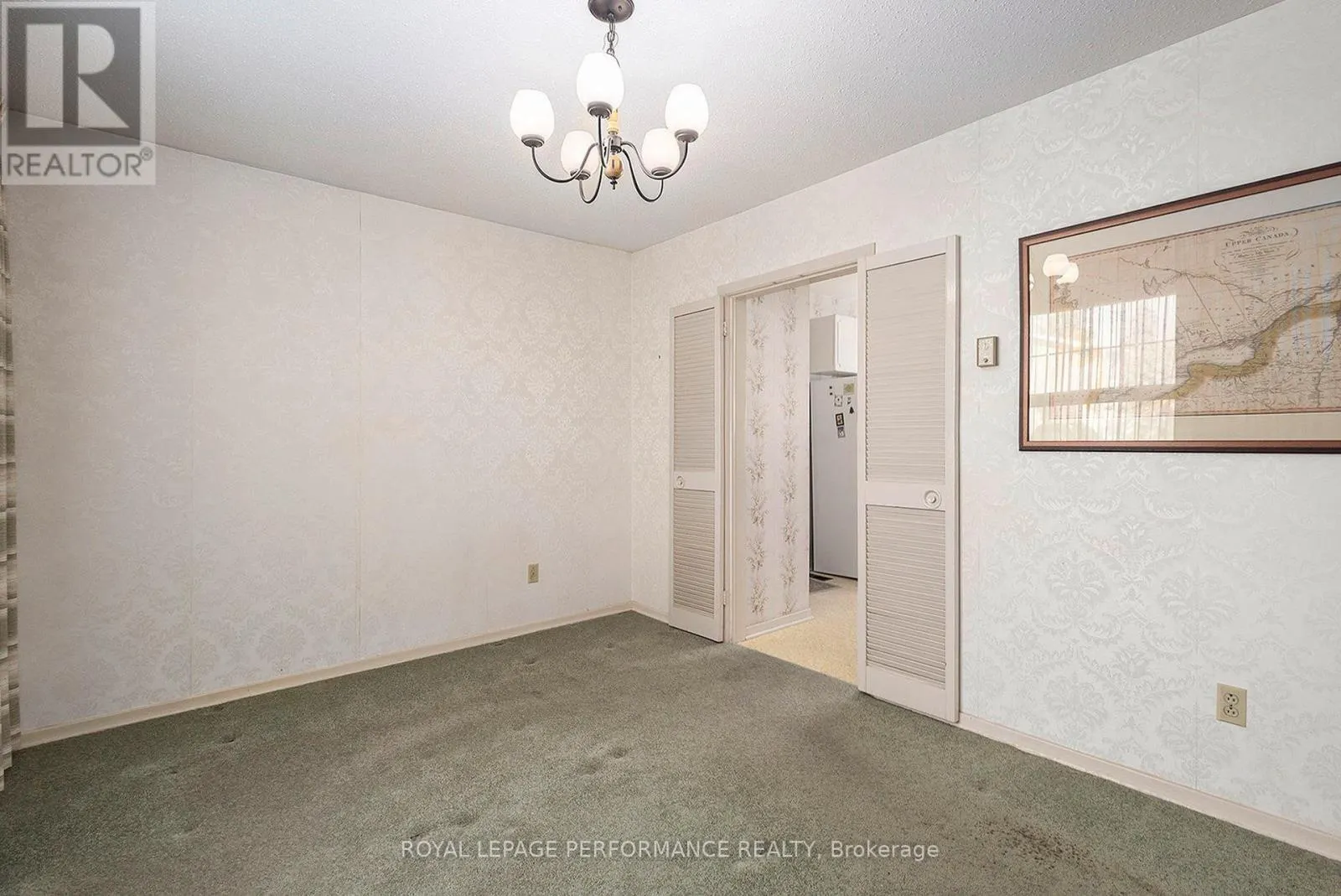1842 PLAYFAIR DRIVE