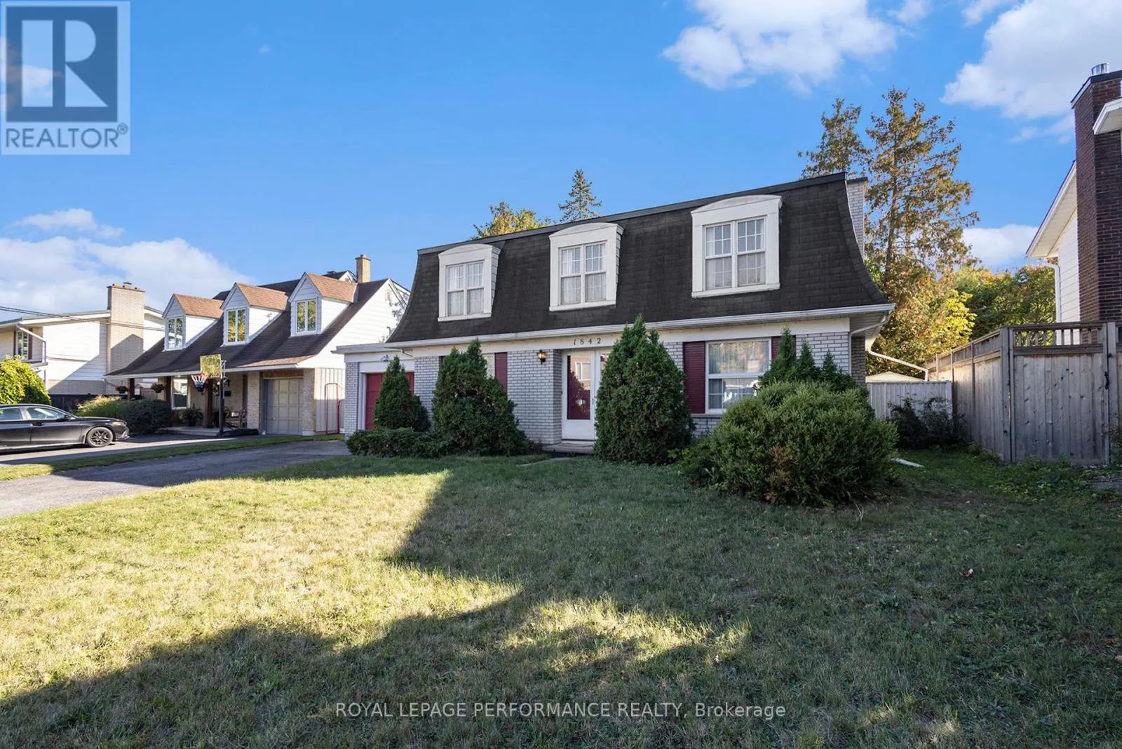1842 PLAYFAIR DRIVE