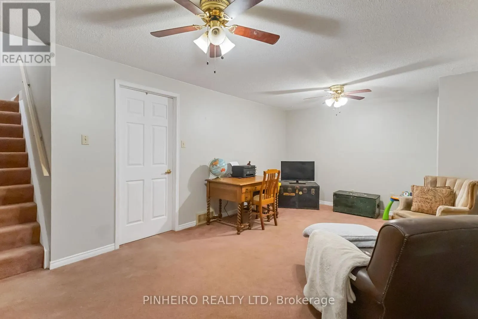 72 - 141 CONDOR COURT, #72