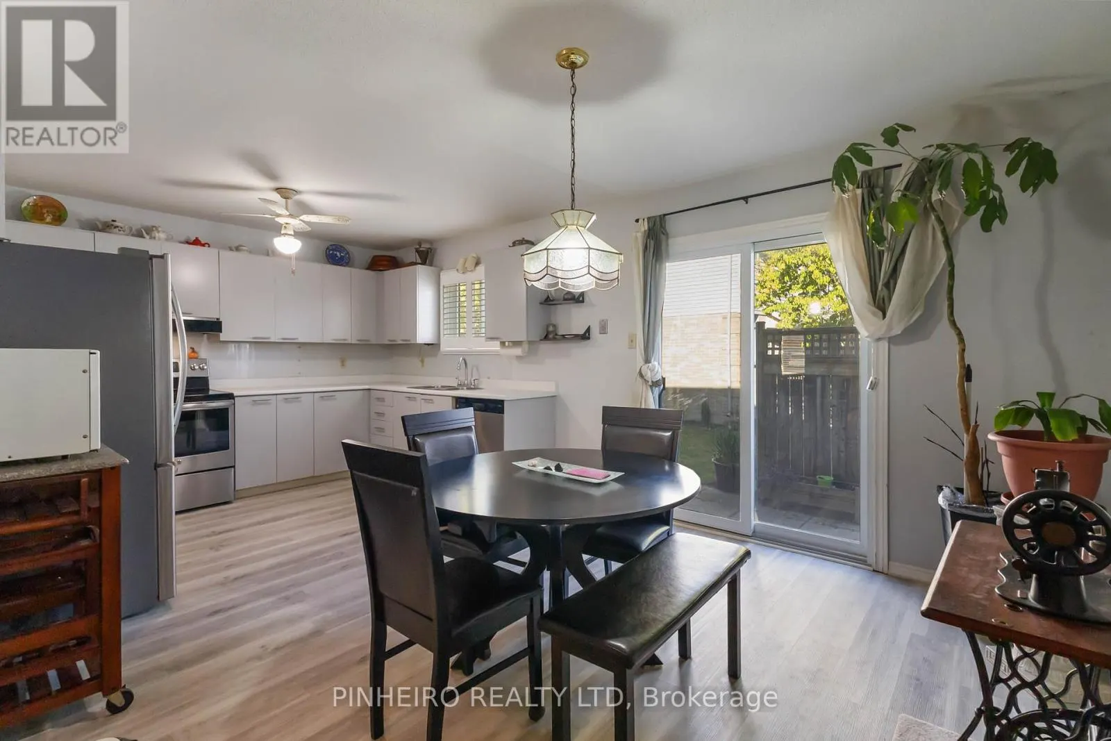 72 - 141 CONDOR COURT, #72