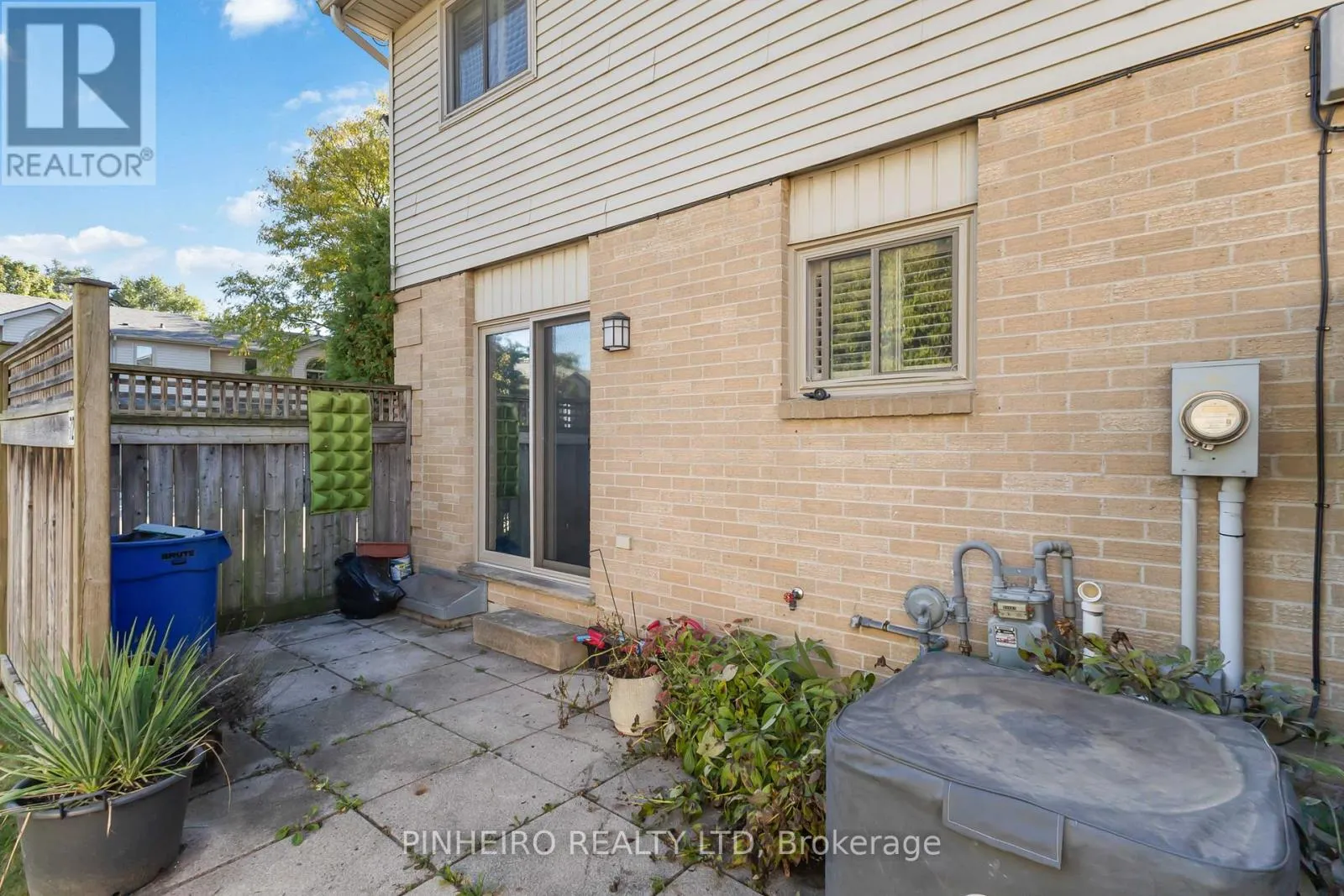 72 - 141 CONDOR COURT, #72