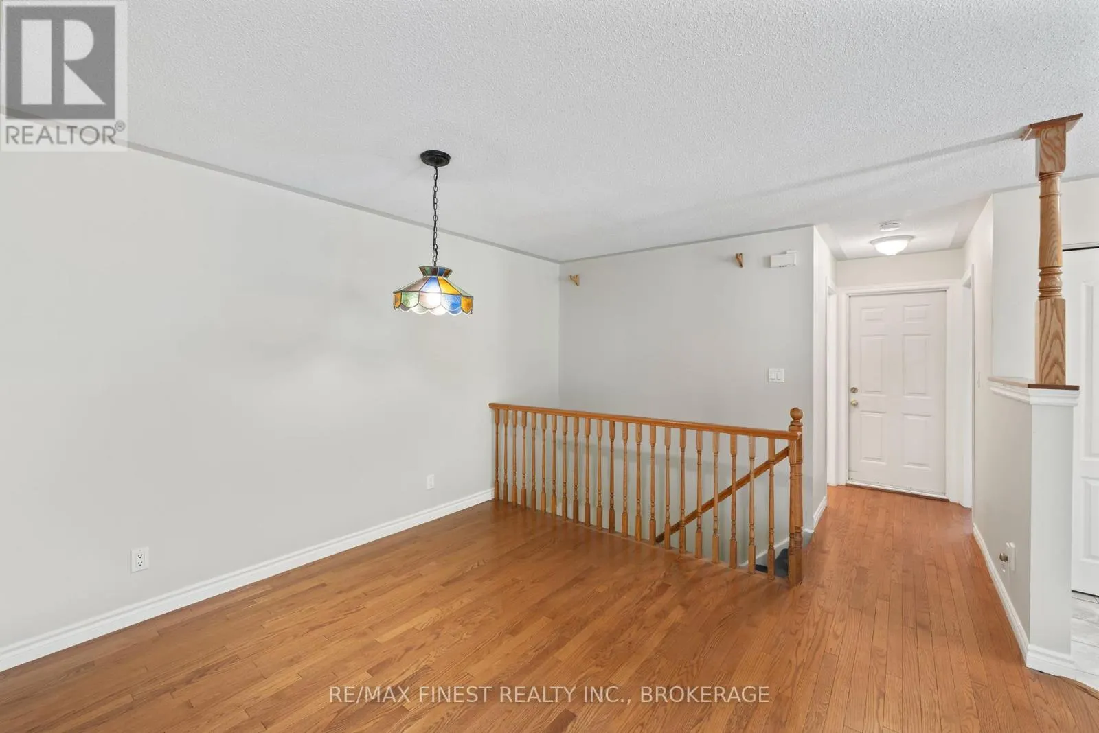 715 MILLWOOD DRIVE