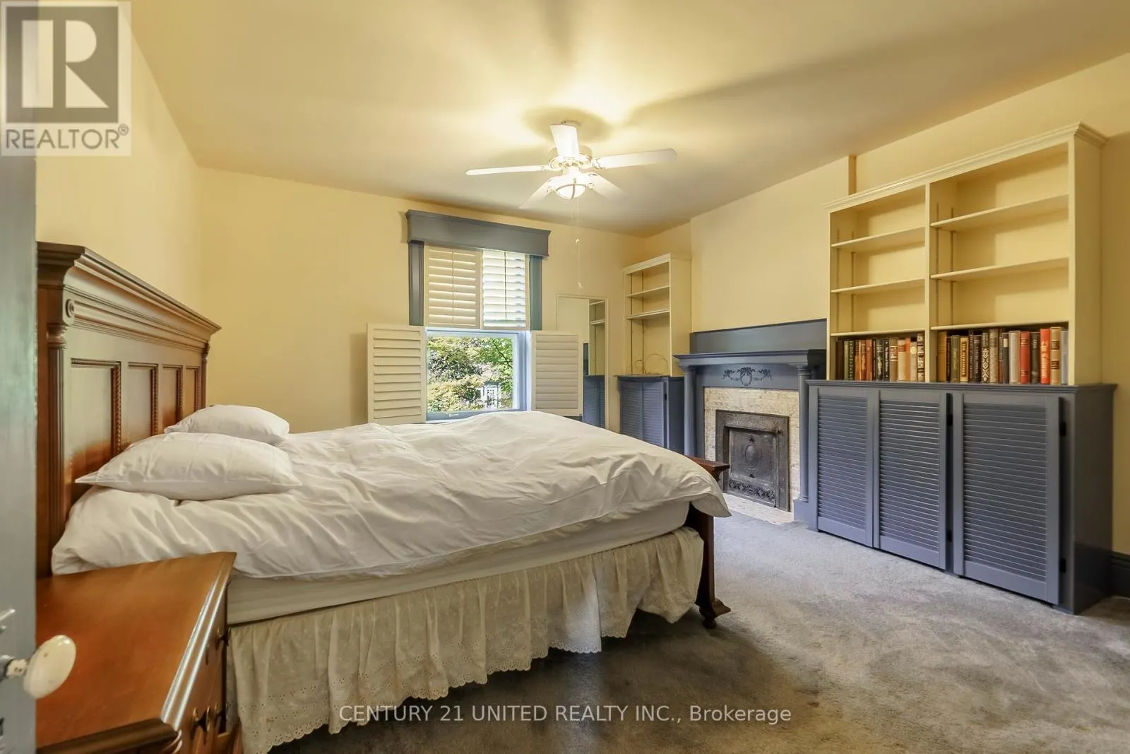 463 HUNTER STREET W