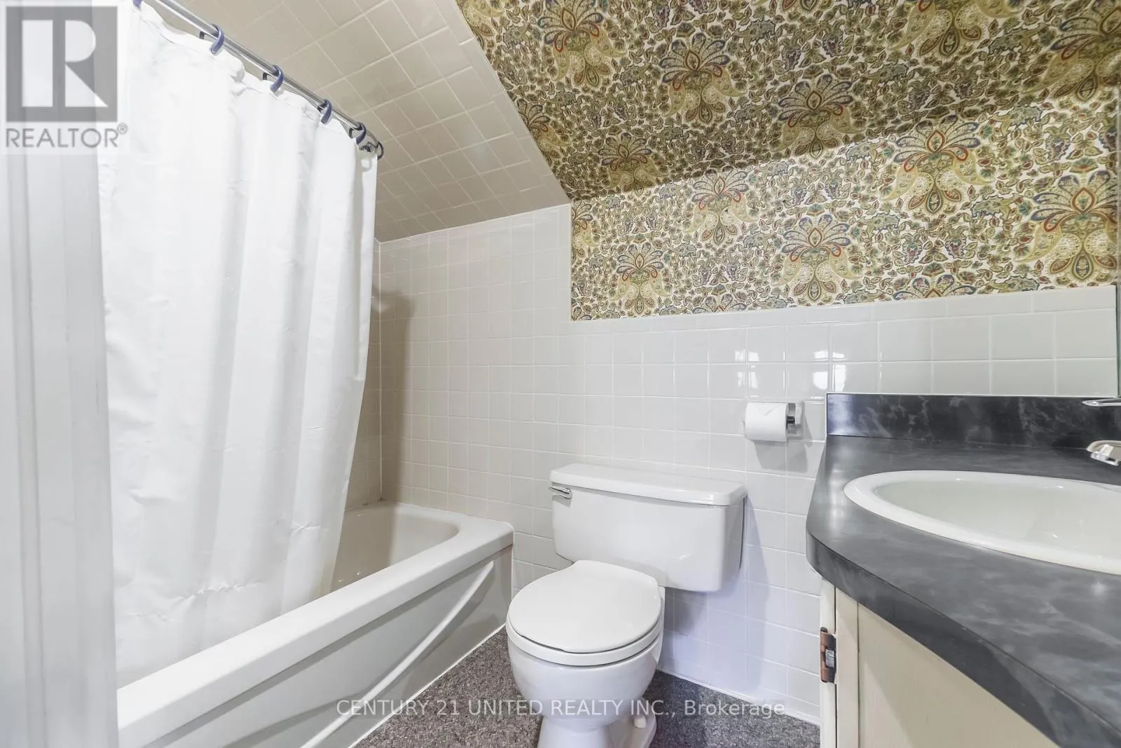 463 HUNTER STREET W