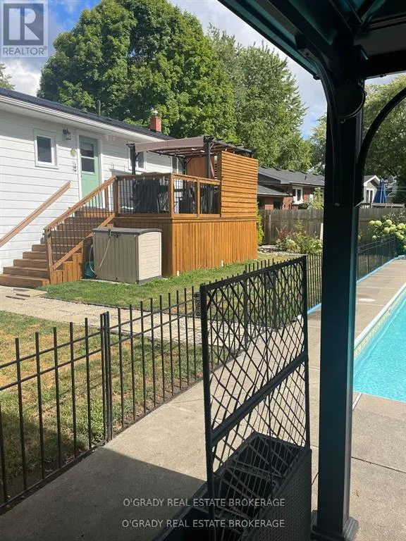 47 MEIGHEN CRESCENT
