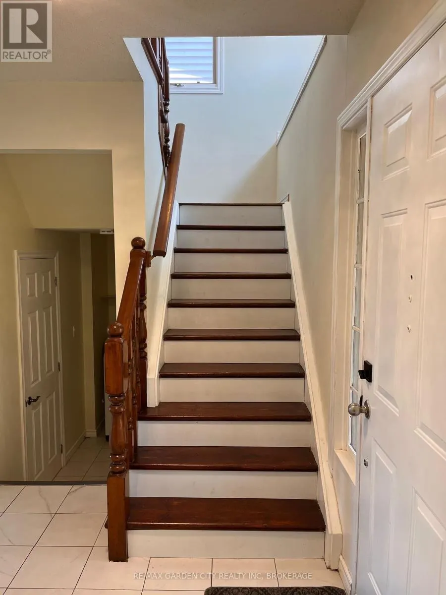 51 DUNDEE DRIVE