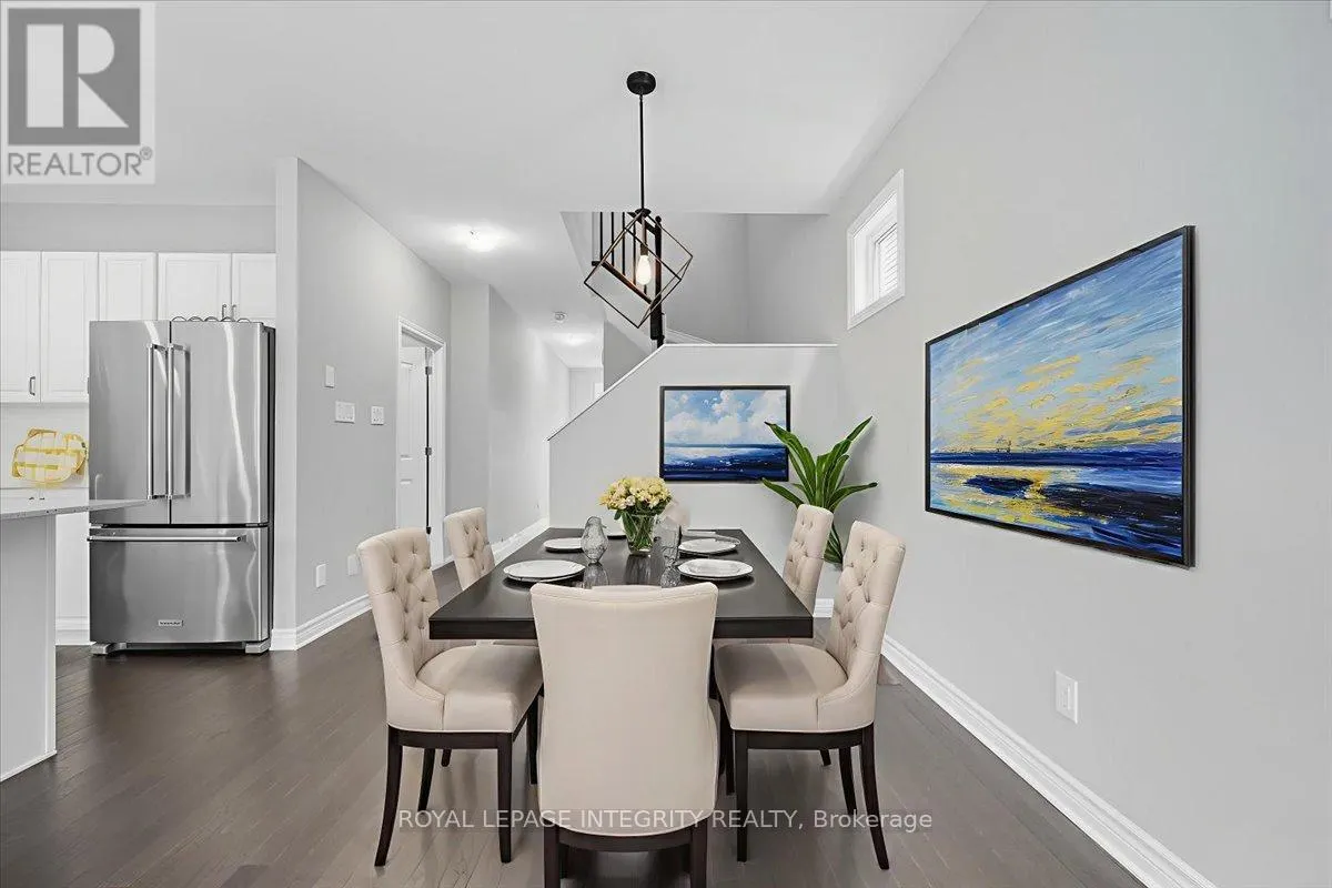 707 DES AUBEPINES DRIVE