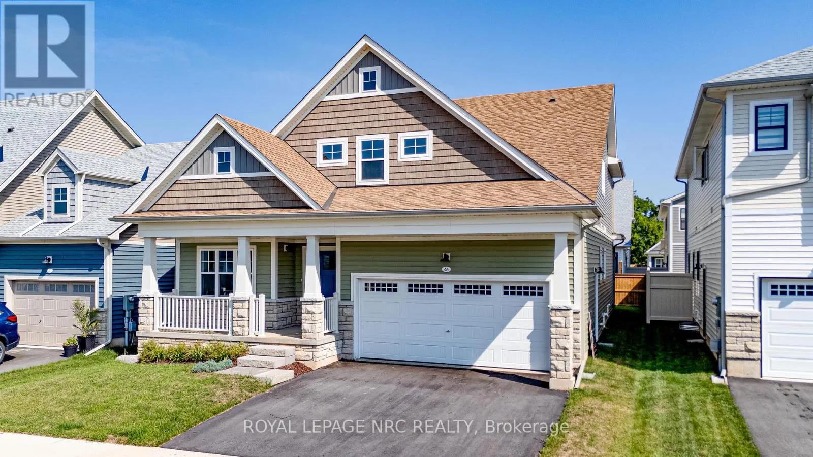 46 BEACHWALK CRESCENT