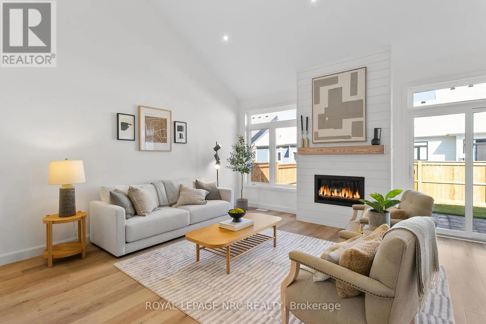 46 BEACHWALK CRESCENT