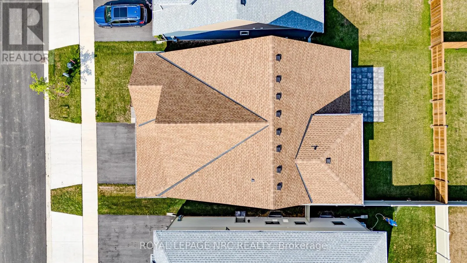 46 BEACHWALK CRESCENT