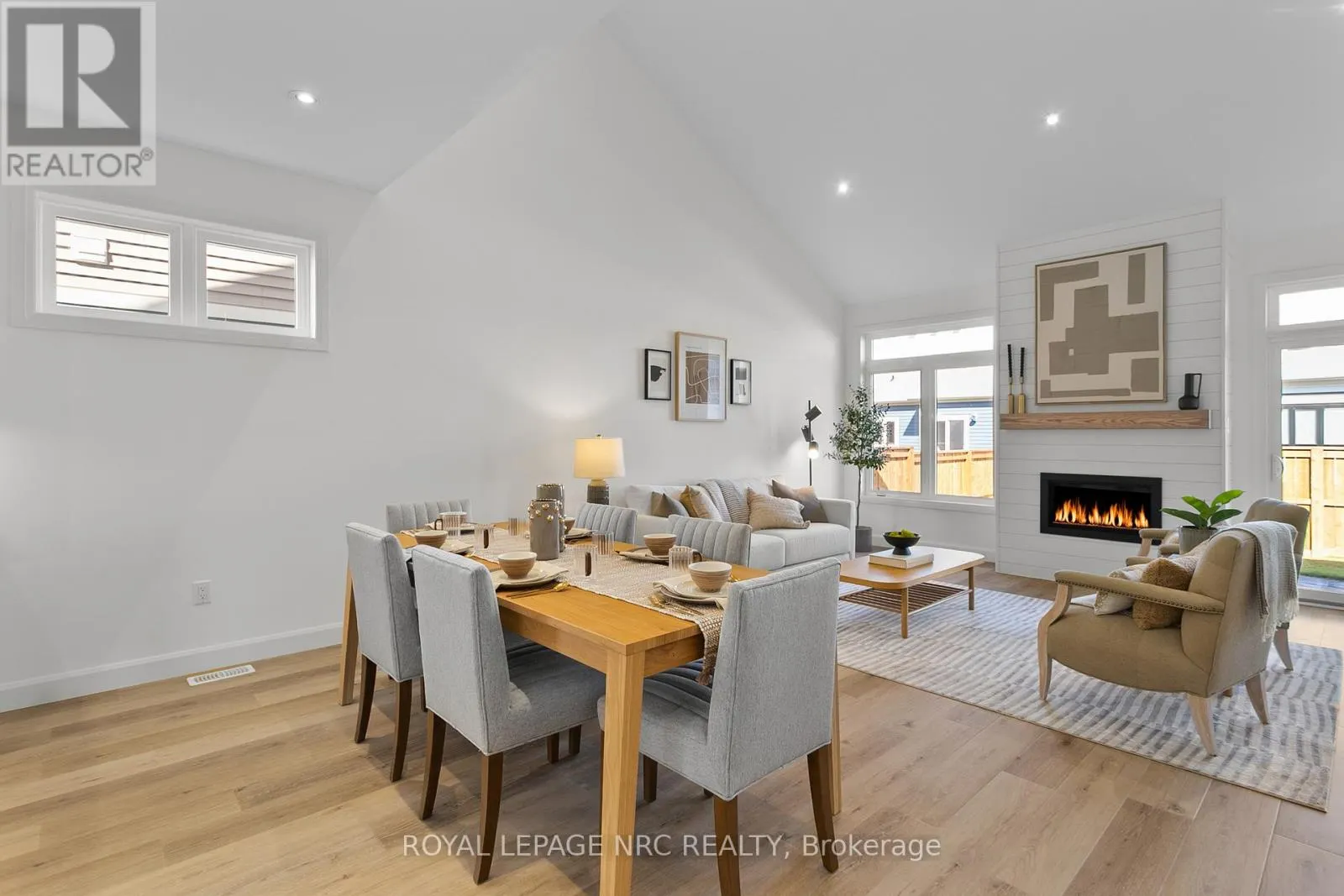 46 BEACHWALK CRESCENT