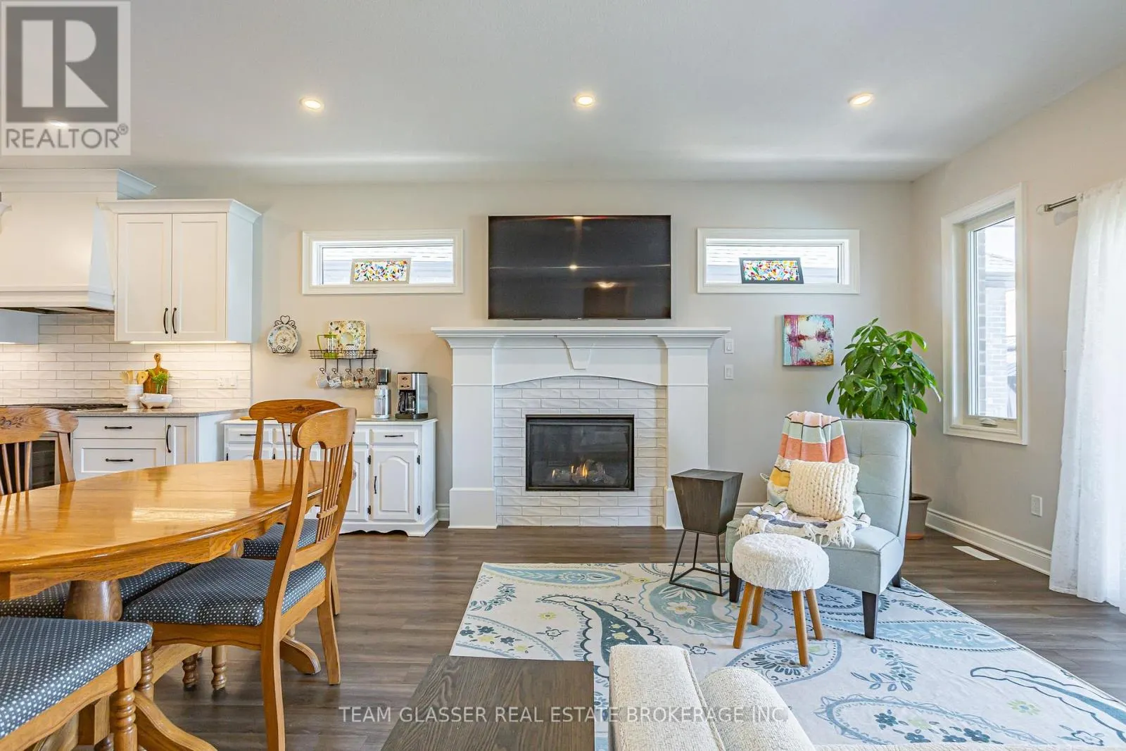 176 BOARDWALK WAY