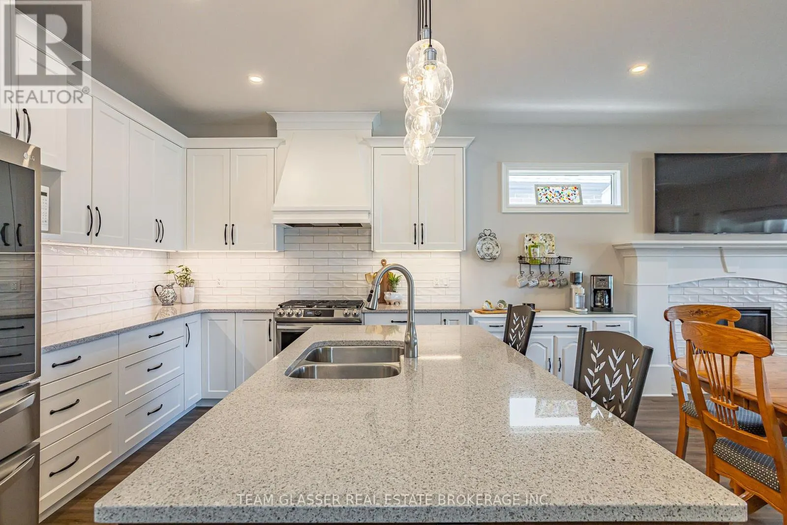 176 BOARDWALK WAY